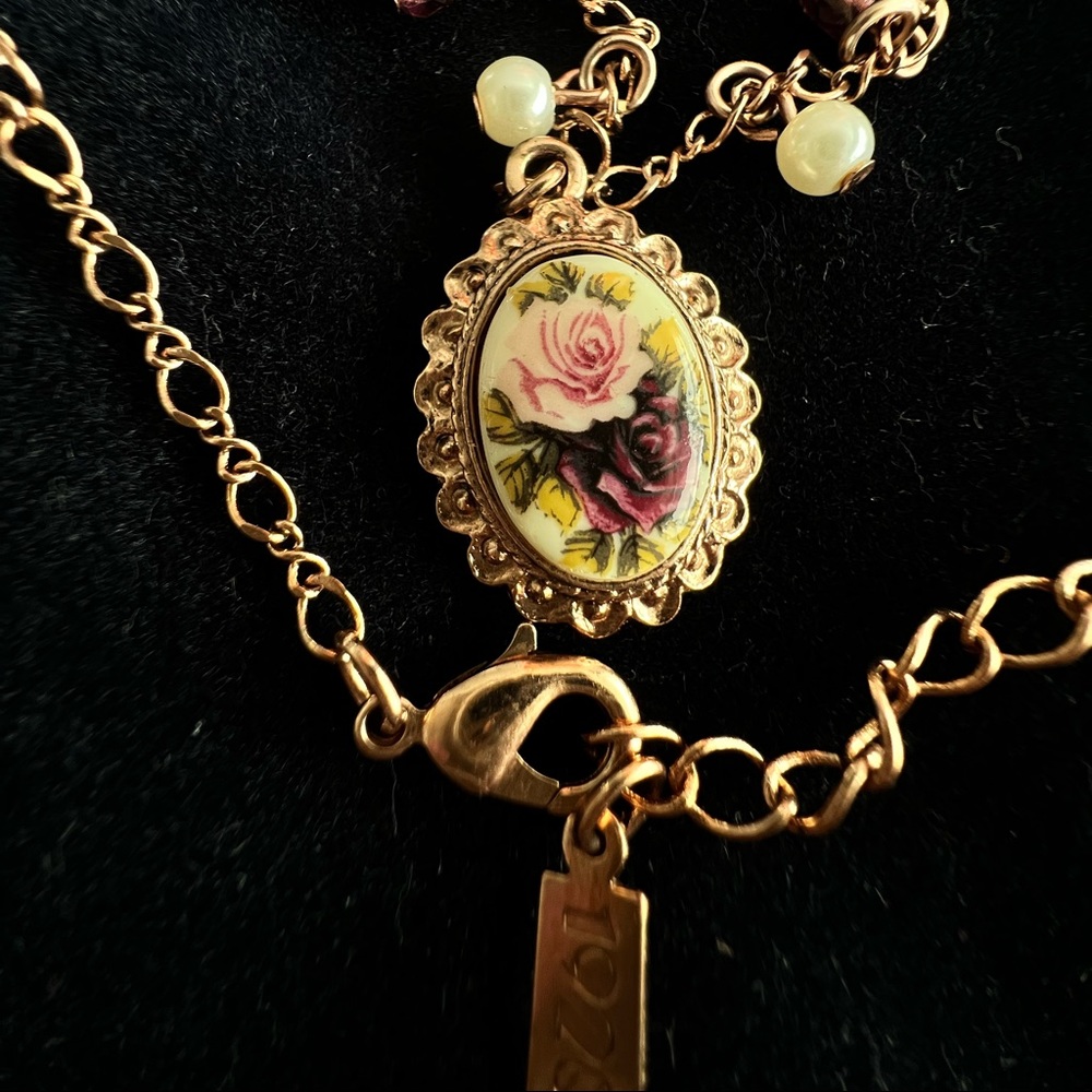 1928 Boutique Necklace Brand New With Tags